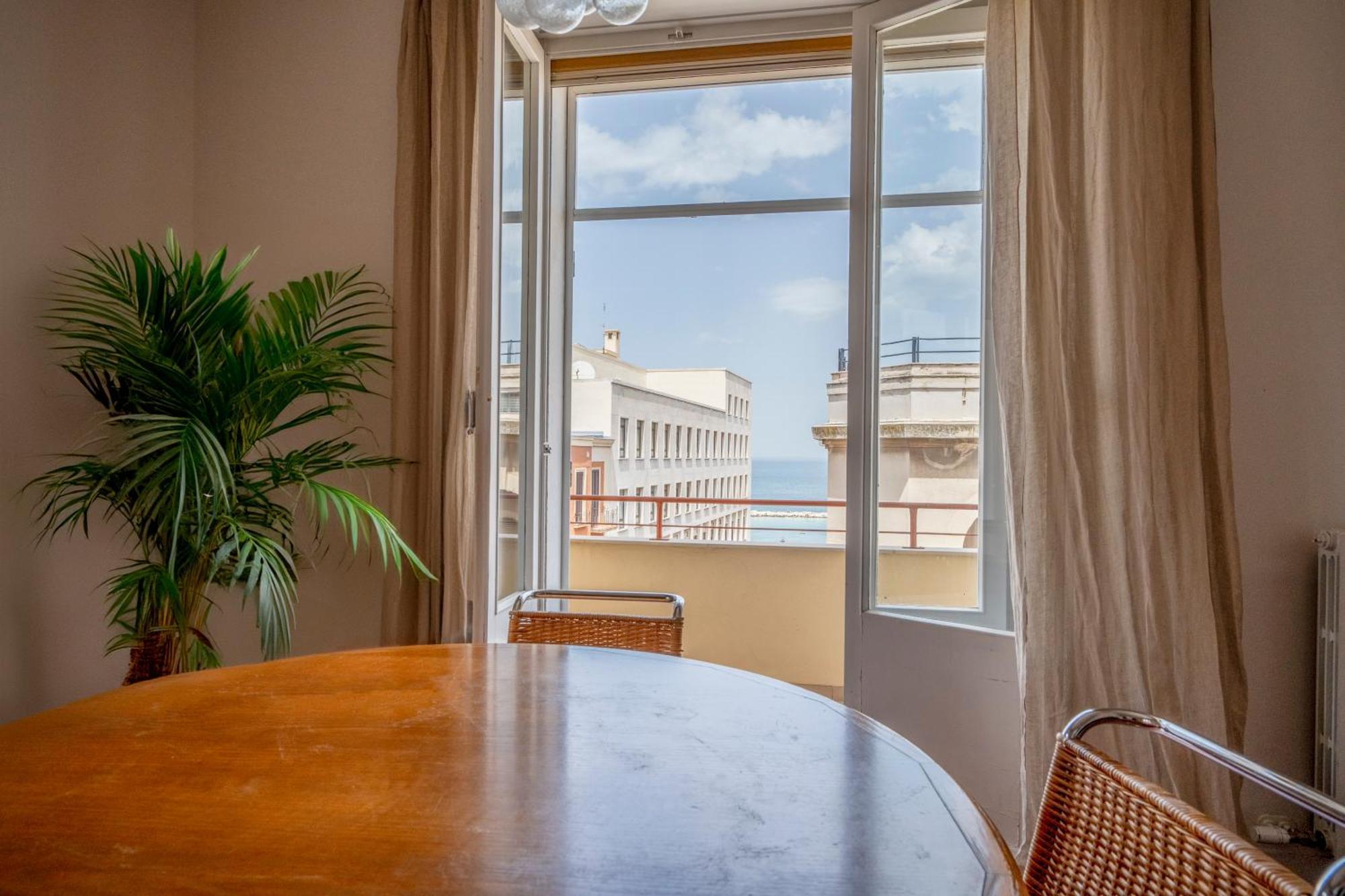 Appartamento Casa Bonaive, Ampio Trilocale Vista Mare Bari Esterno foto