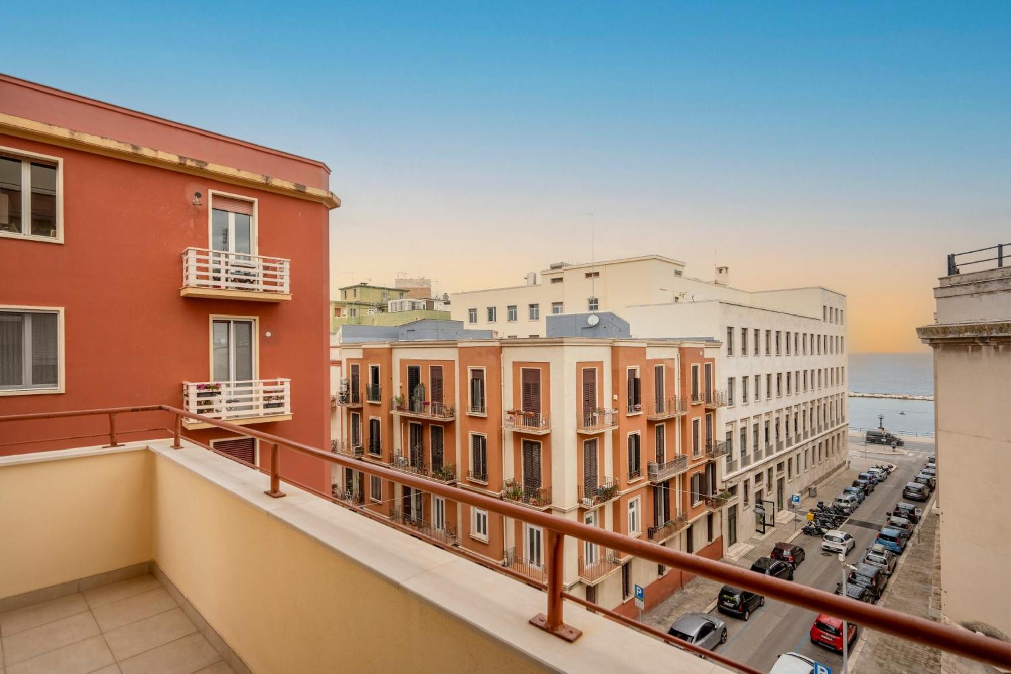 Appartamento Casa Bonaive, Ampio Trilocale Vista Mare Bari Esterno foto
